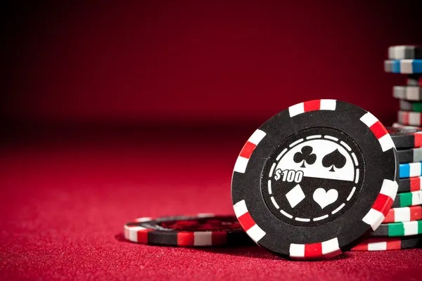 penulis app showing live football betting interface